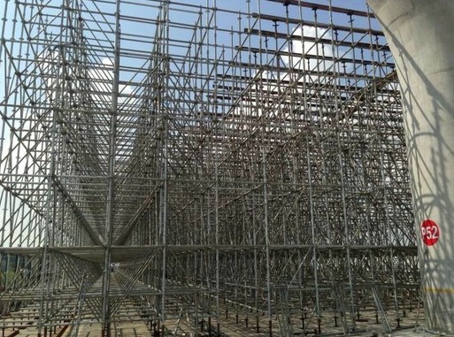 【蘇州腳手架搭拆廠家】不牢固、不穩(wěn)定★通通不要
